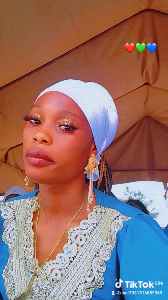 Ayoola Adekemi